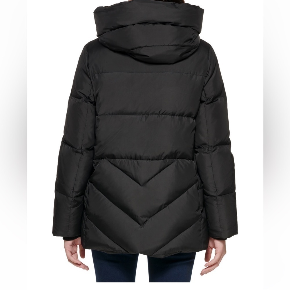 Cole Haan Essential Down Cocoon Jacket NEW WITH TAGS - Picture 3 of 11